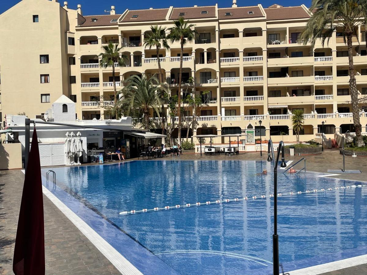 Castle Harbour Los Cristianos Beautiful Studio With Pool View Extérieur photo